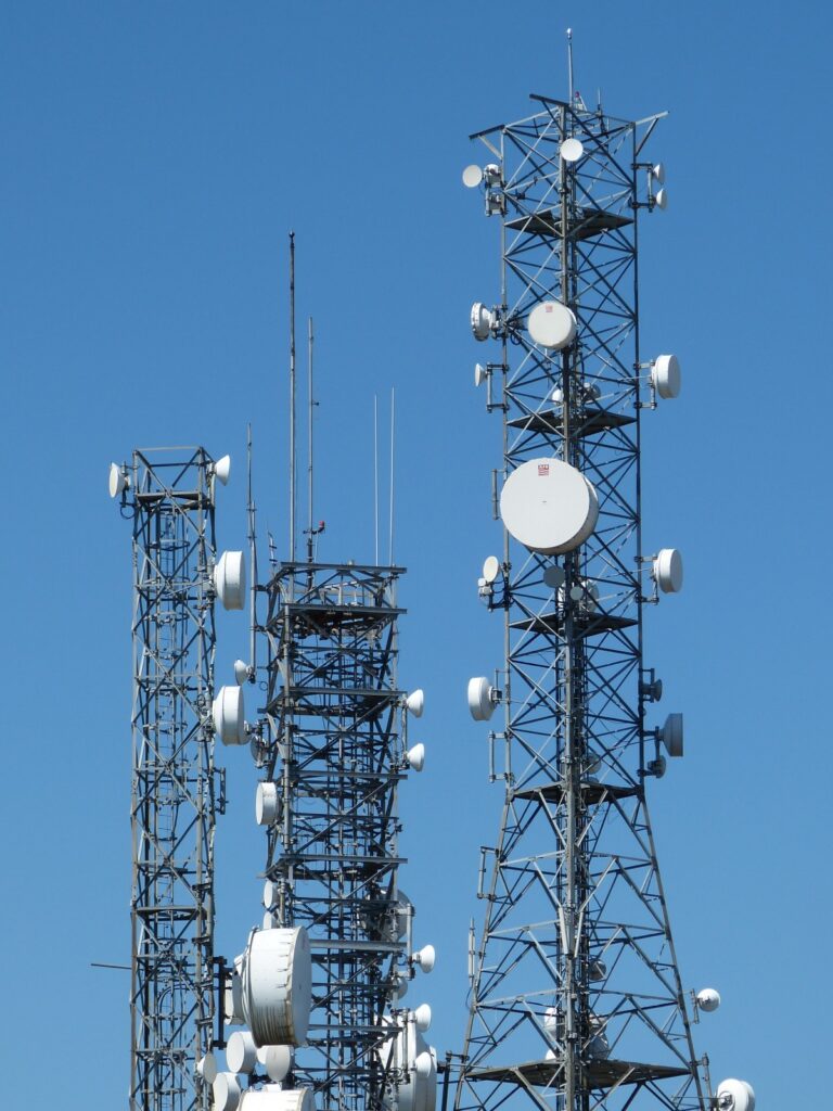 Més grans per competir millor: el nou pla europeu per a les telecomunicacions